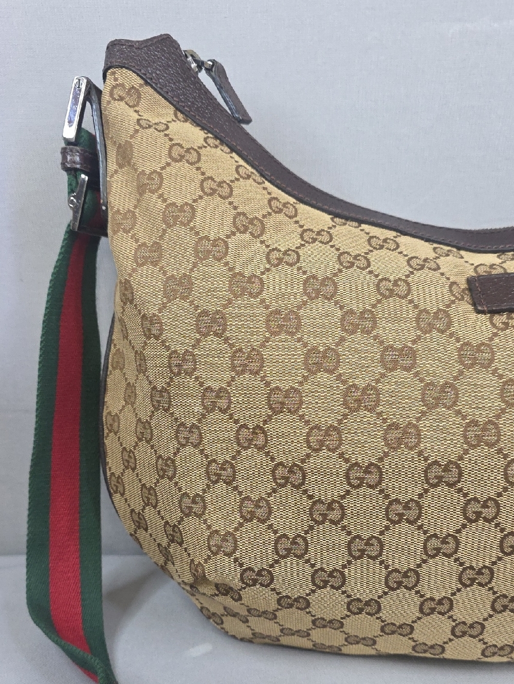 ✨️GUCCI GG Canvas Web Half Moon Crossbody Bag - Picture 3 of 16